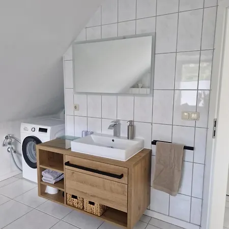 An Der Karlskuppe Apartmán *